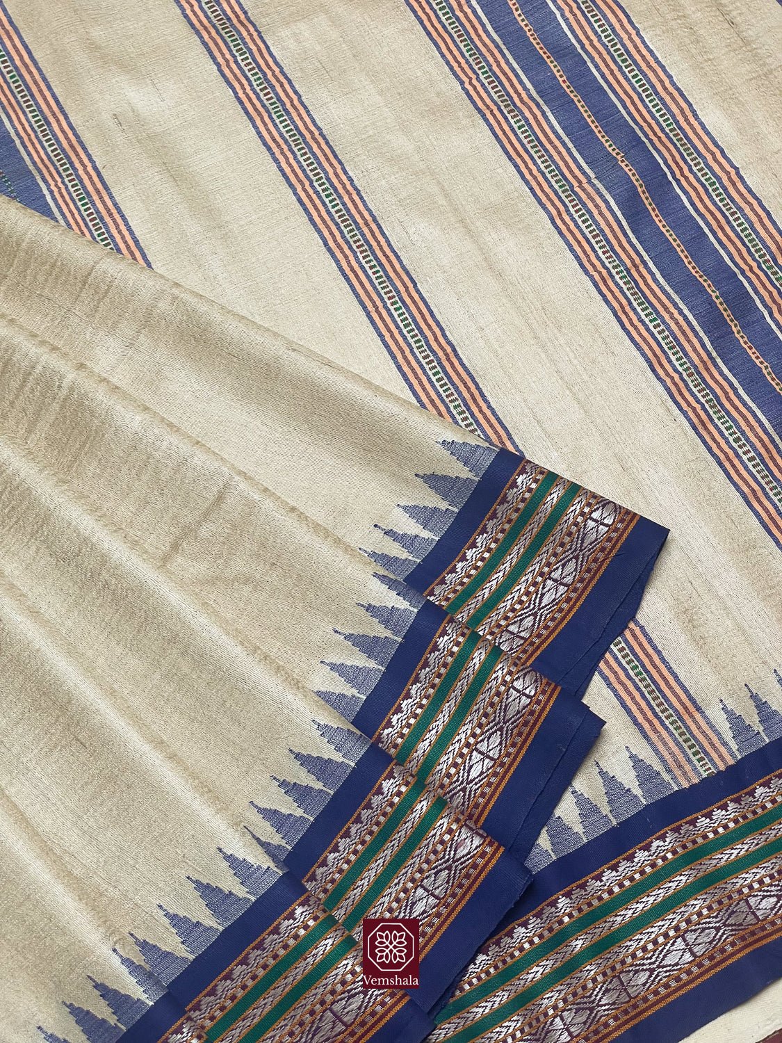 Natural / Blue Karvati Kinar Tussar Silk Vidarbha Saree - Vemshala