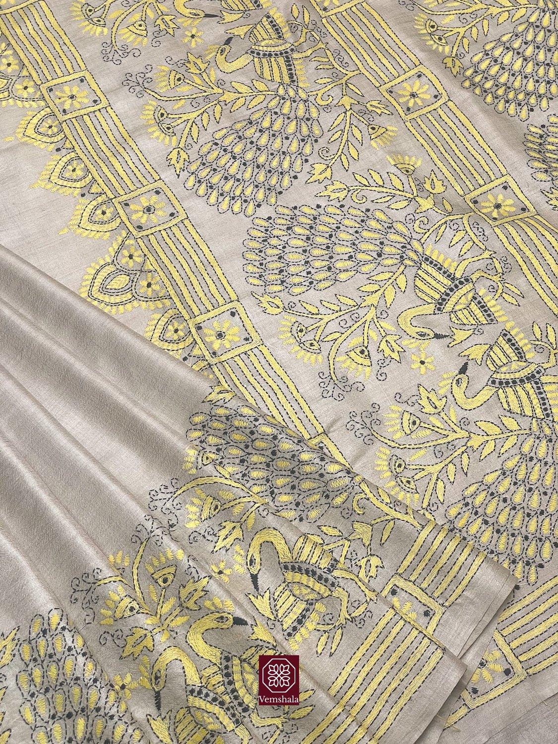 Natural / Yellow Tussar Silk Kantha Hand Embroidered Saree - Vemshala