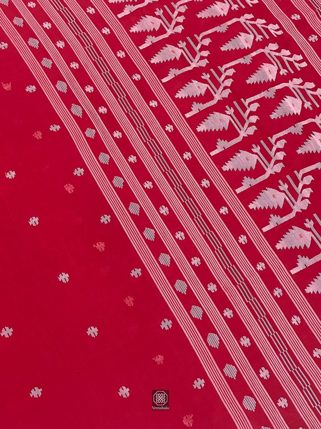 Red / Ecru Cotton Jamdaani Saree - Vemshala